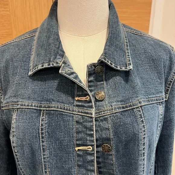 Live A Little - Blue Jean Jacket Women's Size Med Denim button up jacket - Picture 1 of 6